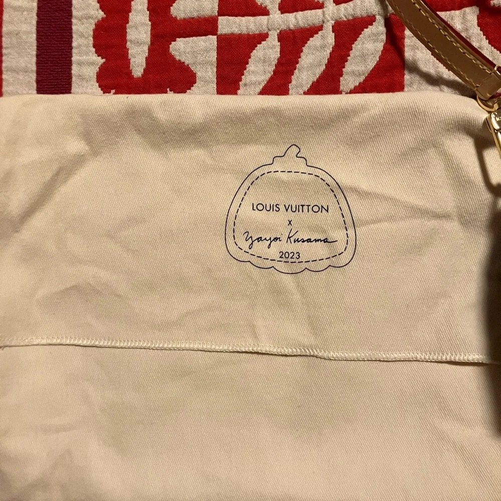 Louis Vuitton Yayoi Kusama Collaboration Nano Speedy Monogram Shoulder Bag Canva - Picture 2 of 9